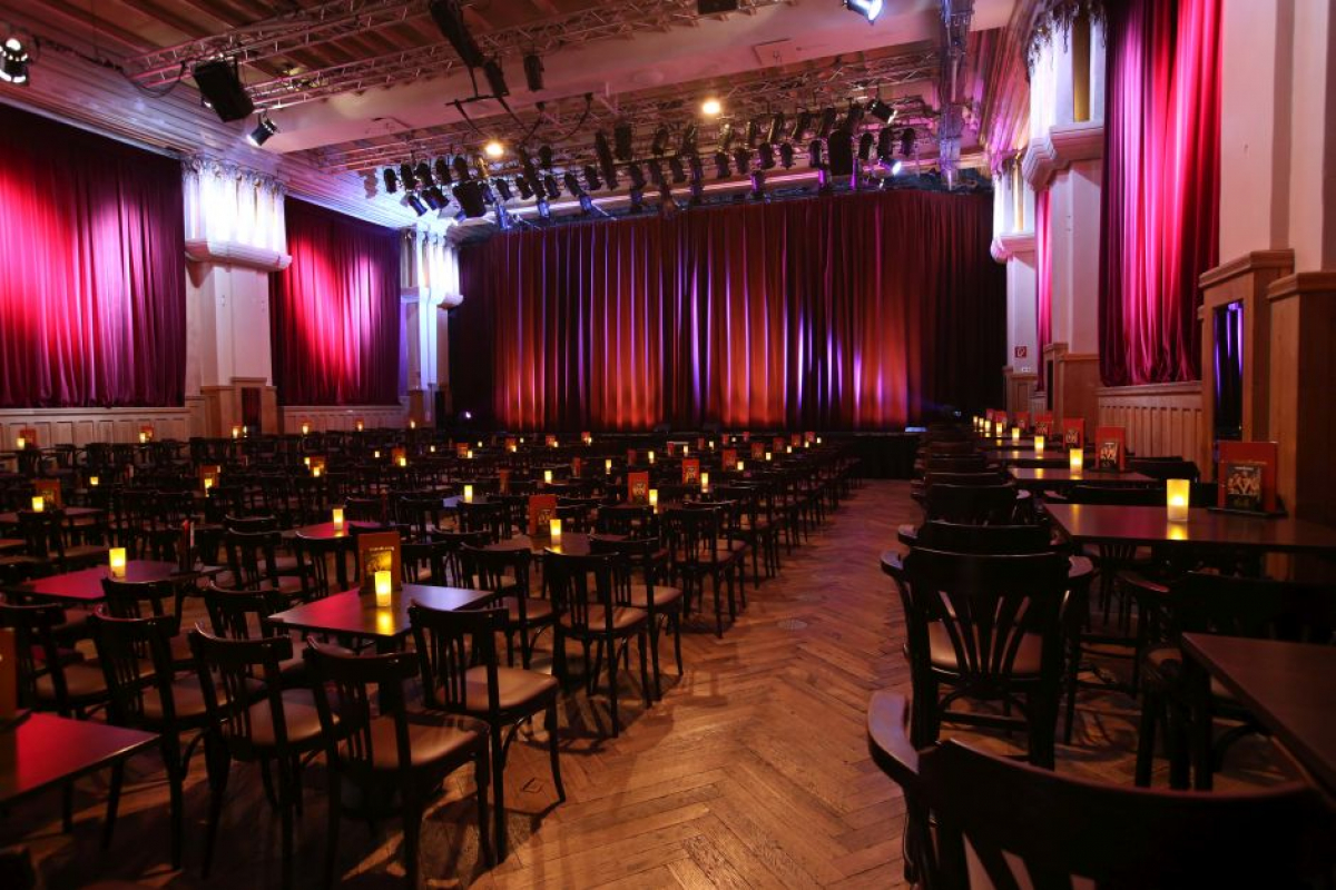 Theatersaal © Kevon Kosmalla Chamäleon Theatersaal